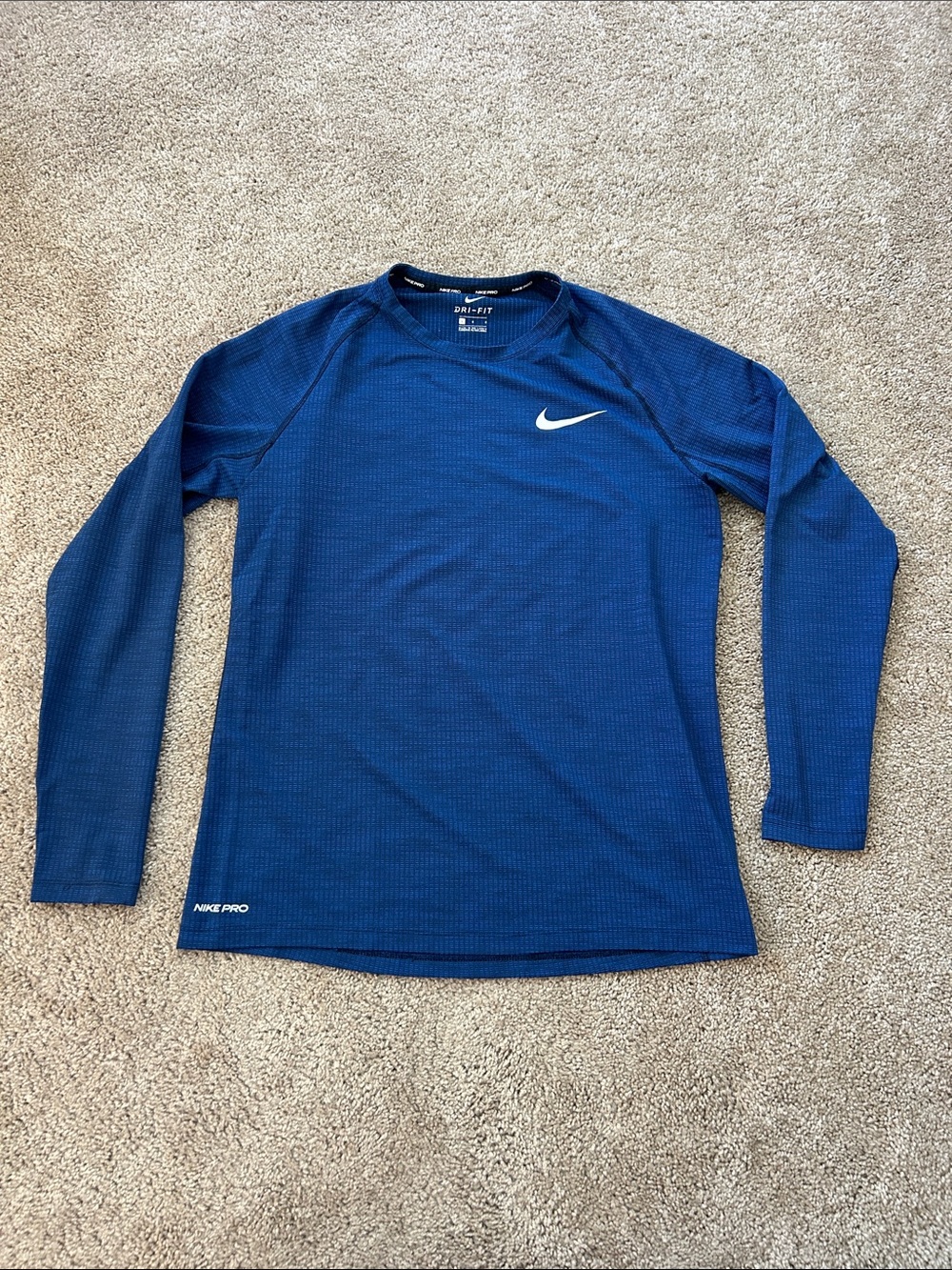 Nike Mens L Royale Blue Waffle Knit Dri-Fit Performance Long Sleeve T-Shirt